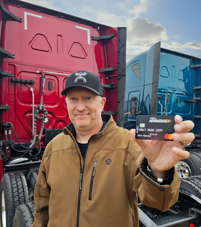 truck driver with prime advantage+ card vertical